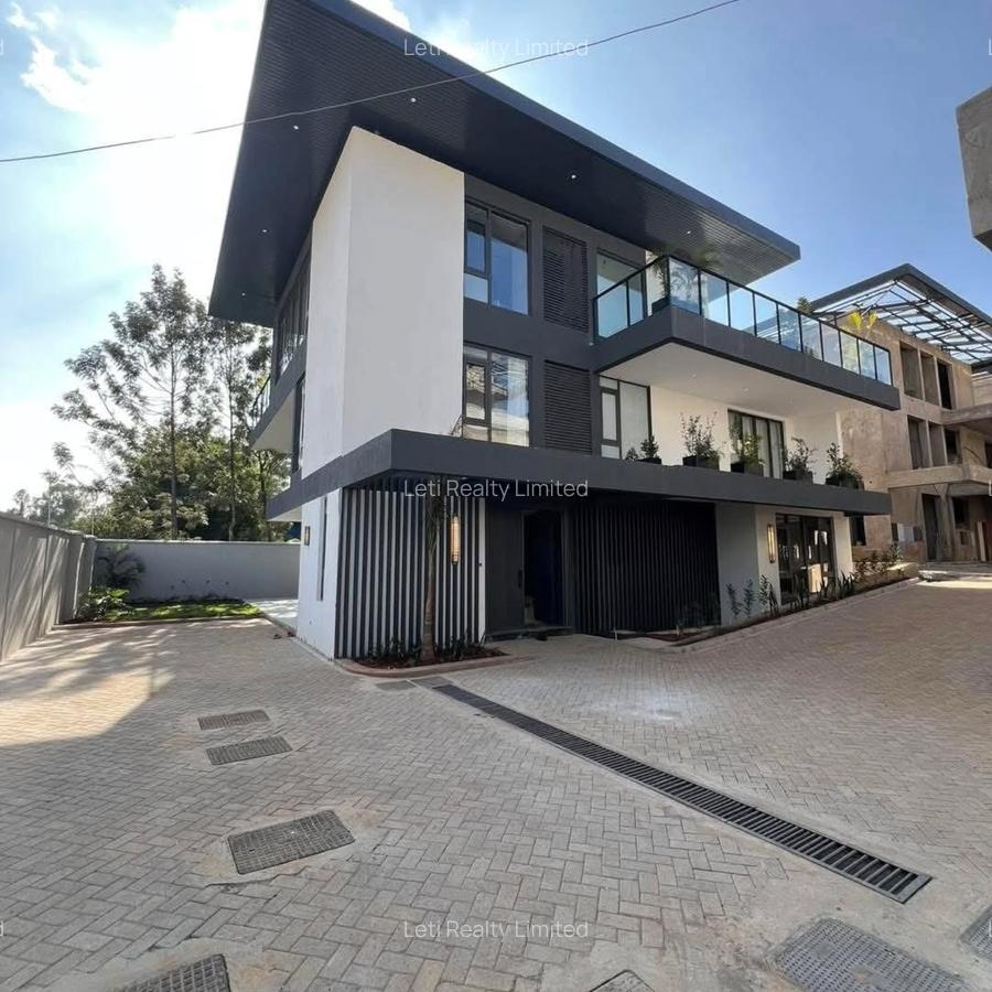 5 Bed Townhouse with En Suite in Lavington - 1
