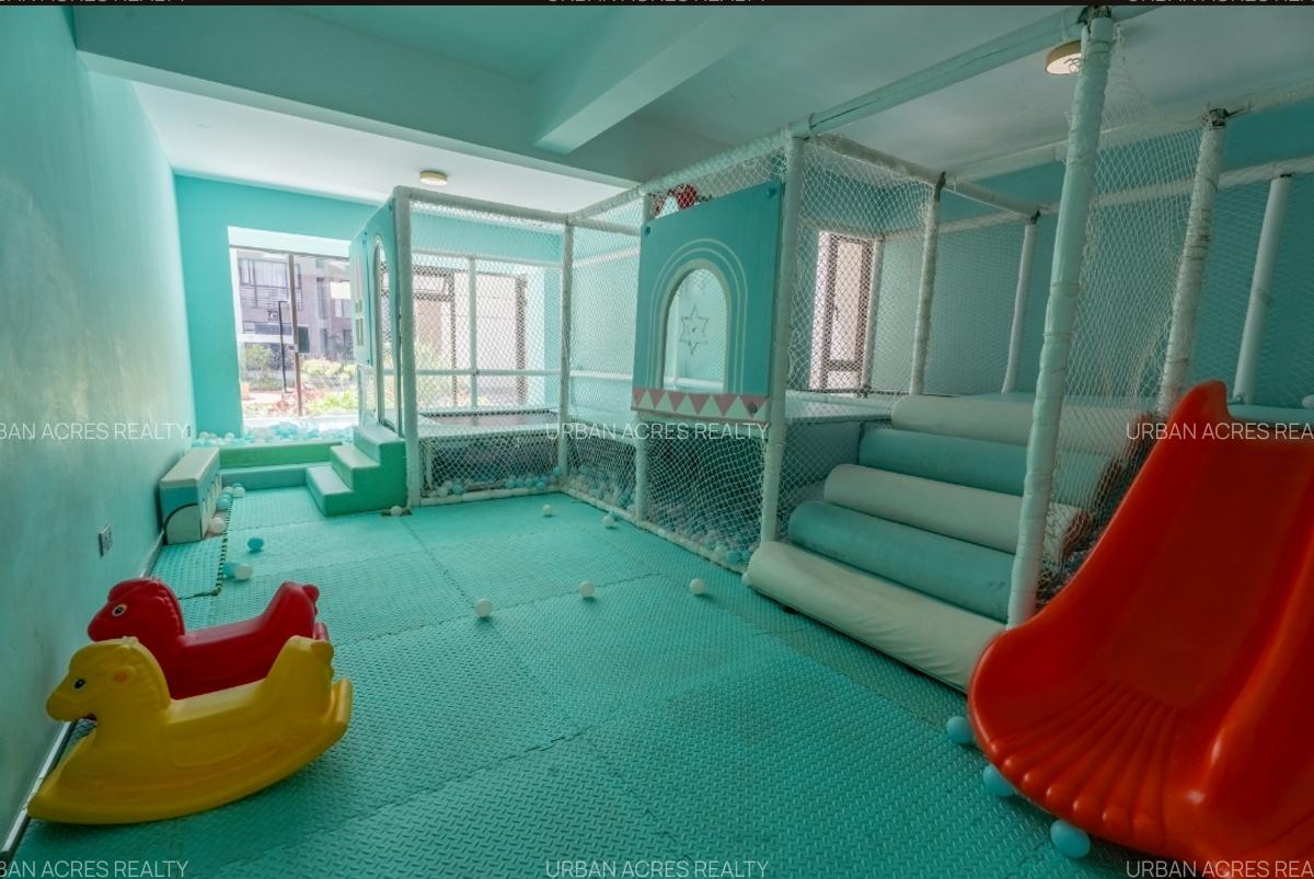 Furnished 3 Bed Apartment with En Suite in Riverside - 10