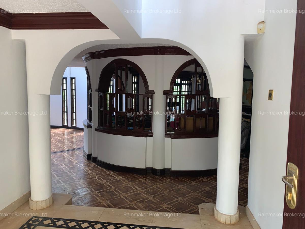 4 Bed House with En Suite in Runda - 6