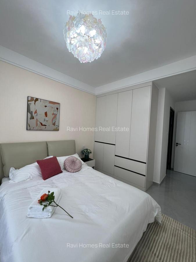 Studio Apartment with Swimming Pool at Wood Avenue - 11