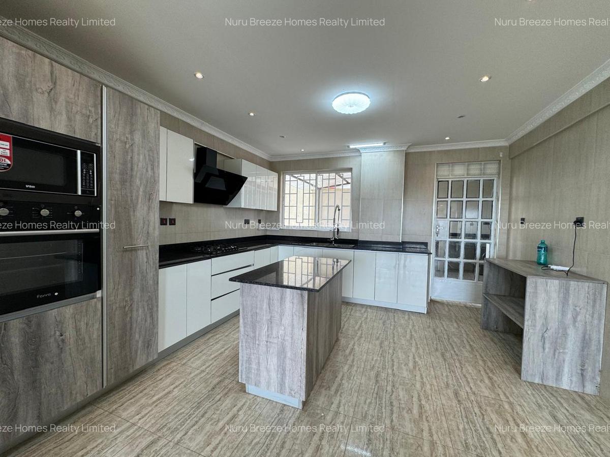 4 Bed Apartment with En Suite in General Mathenge - 12