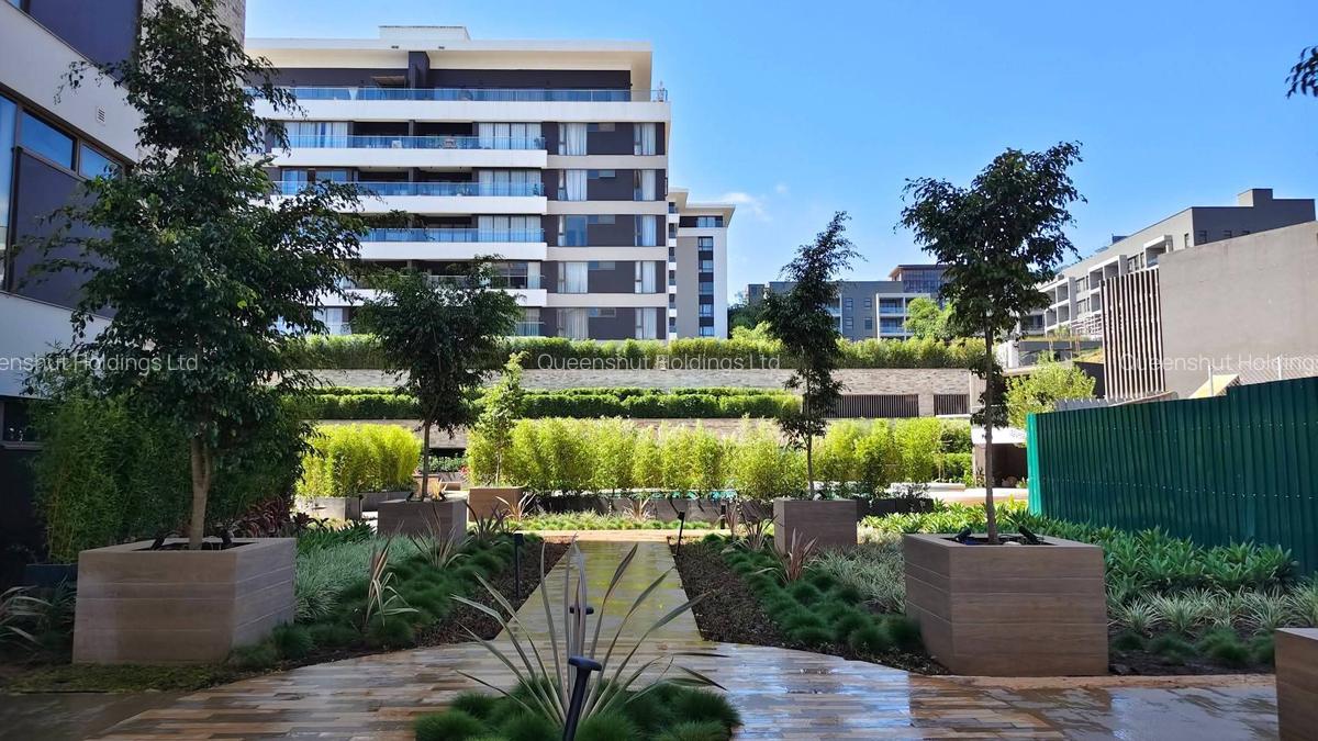 Furnished 2 Bed Apartment with En Suite in Rosslyn - 1