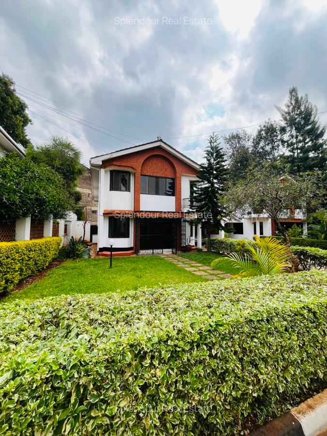 5 Bed Townhouse with En Suite in Lavington - 1