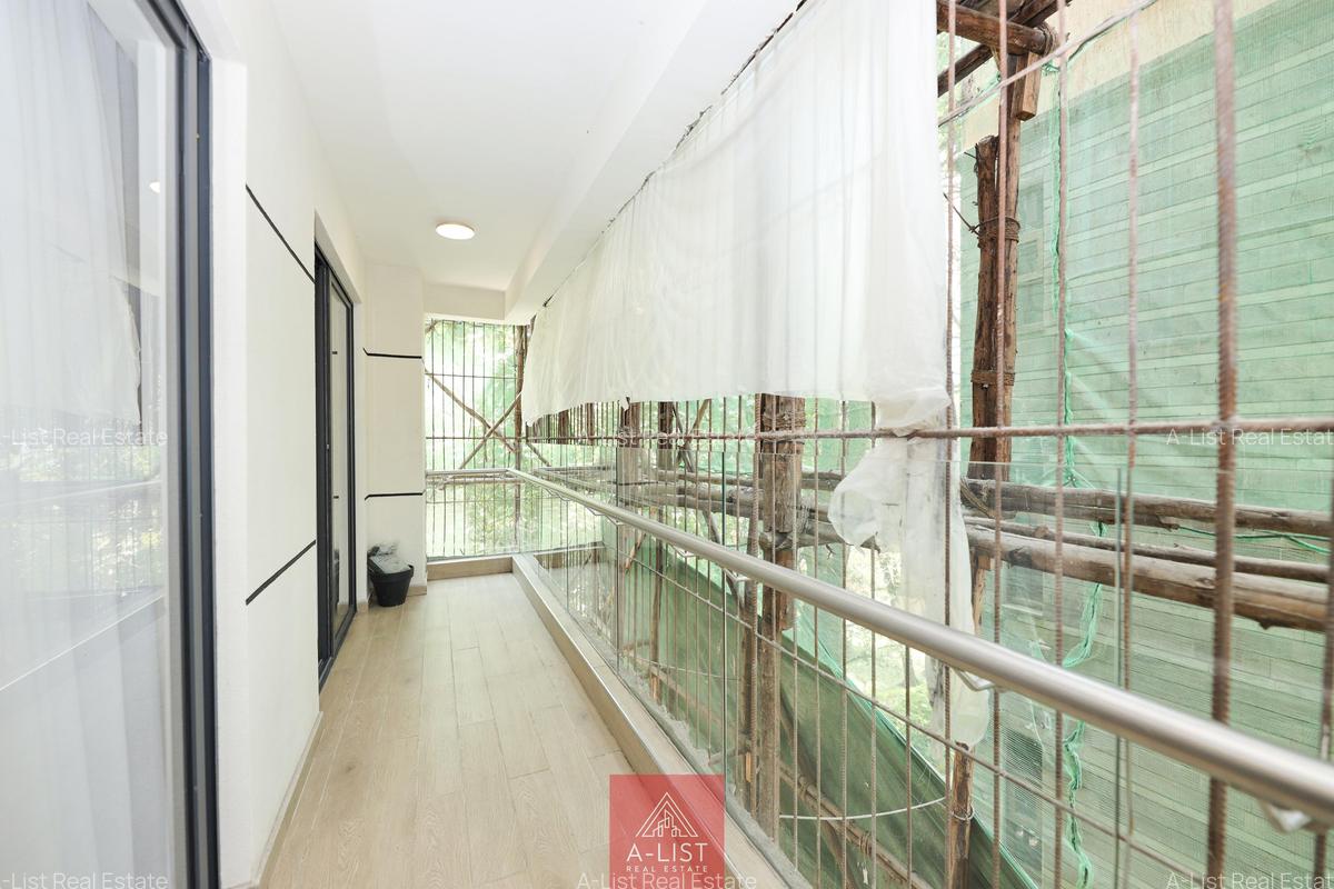 1 Bed Apartment with Swimming Pool at School Lane - 10
