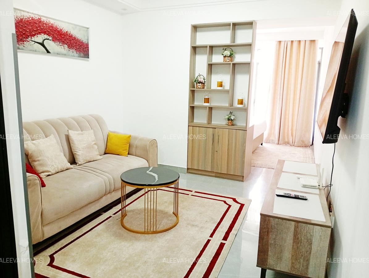 Serviced 1 Bed Apartment with Gym in Lavington - 3