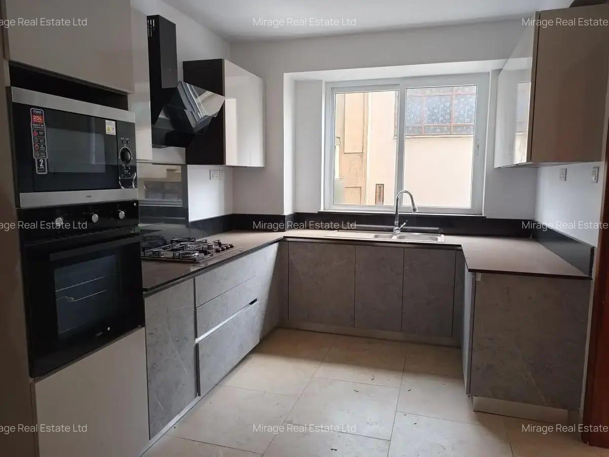 3 Bed Apartment with En Suite in General Mathenge - 9