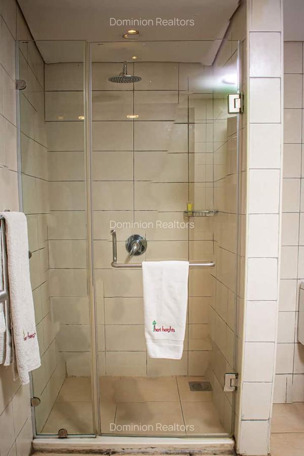 Serviced 1 Bed Apartment with En Suite at Kolobot Drive - 8