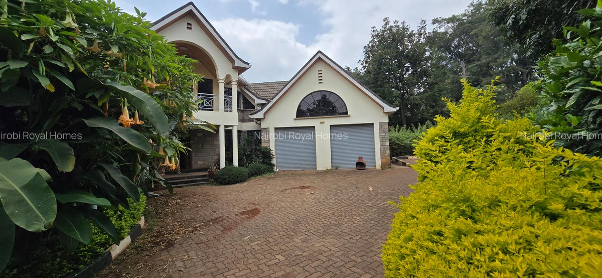 5 Bed House with En Suite at Spring Valley - 2