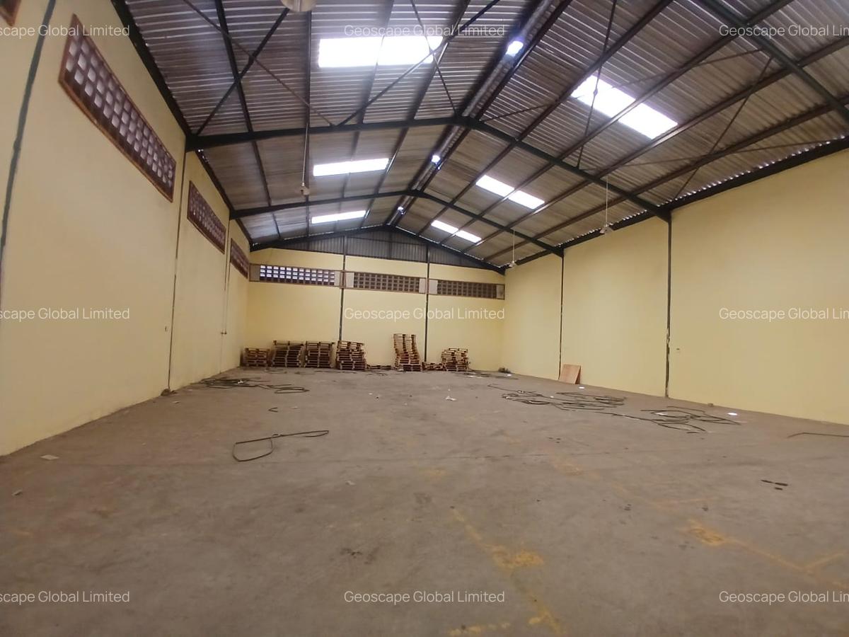 5,546 ft² Warehouse with Parking in Mlolongo - 4