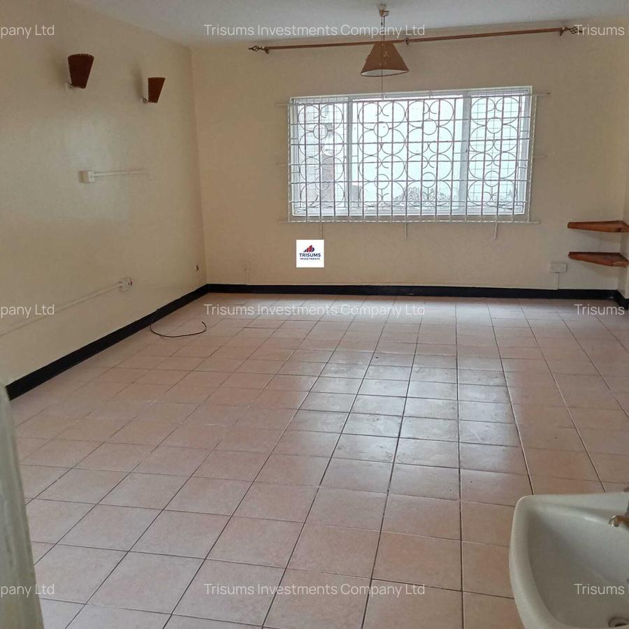 3 Bed Townhouse with En Suite in Parklands - 3