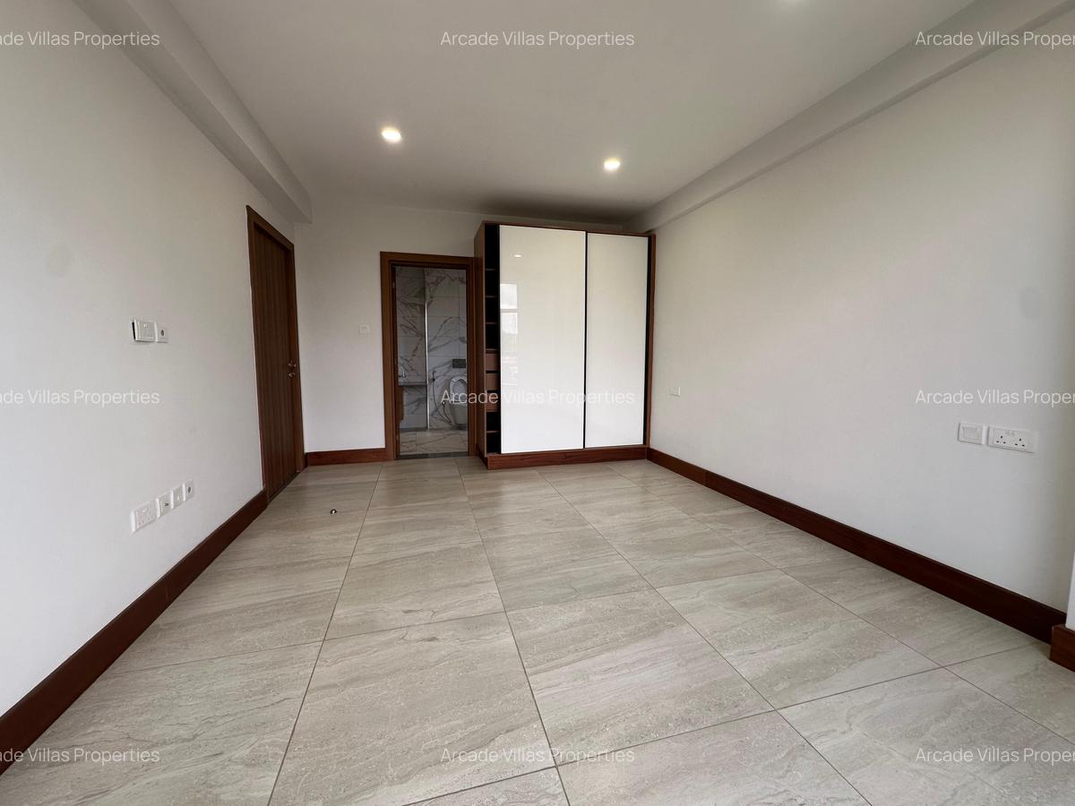 2 Bed Apartment with En Suite in Rhapta Road - 8