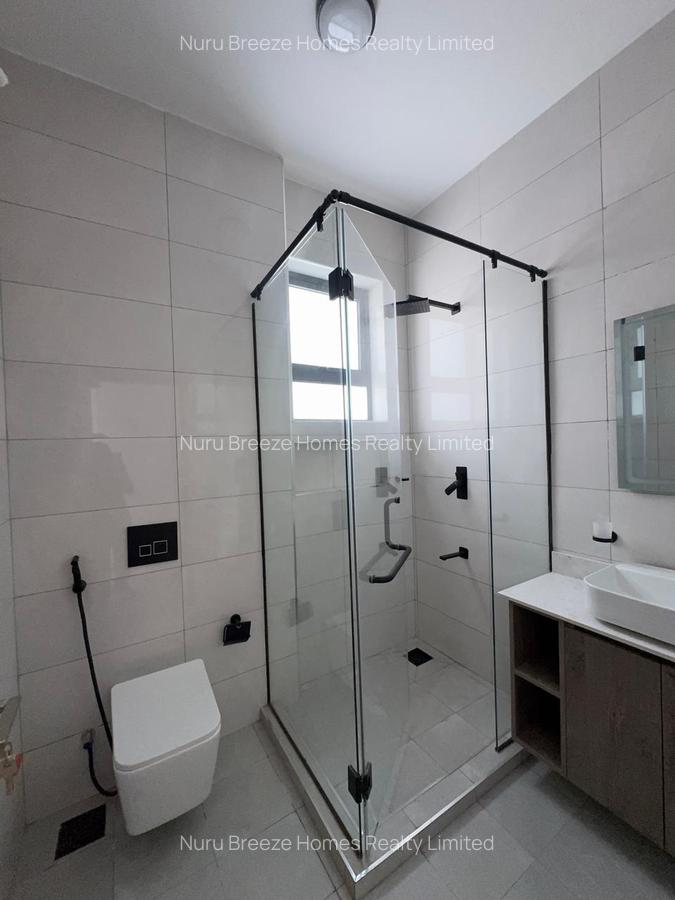 2 Bed Apartment with En Suite in Brookside - 8