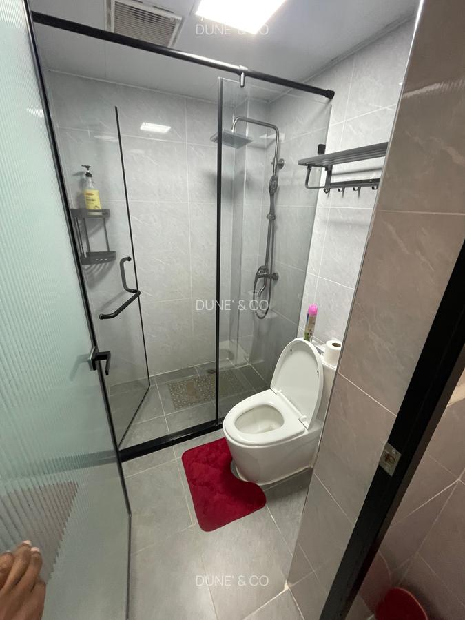 Serviced 1 Bed Apartment with En Suite in Westlands Area - 16
