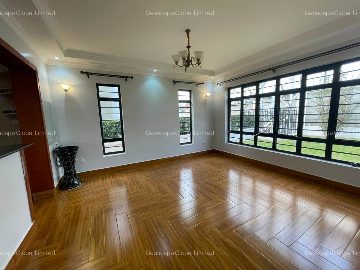 4 Bed House with En Suite in Kiambu Road - 8