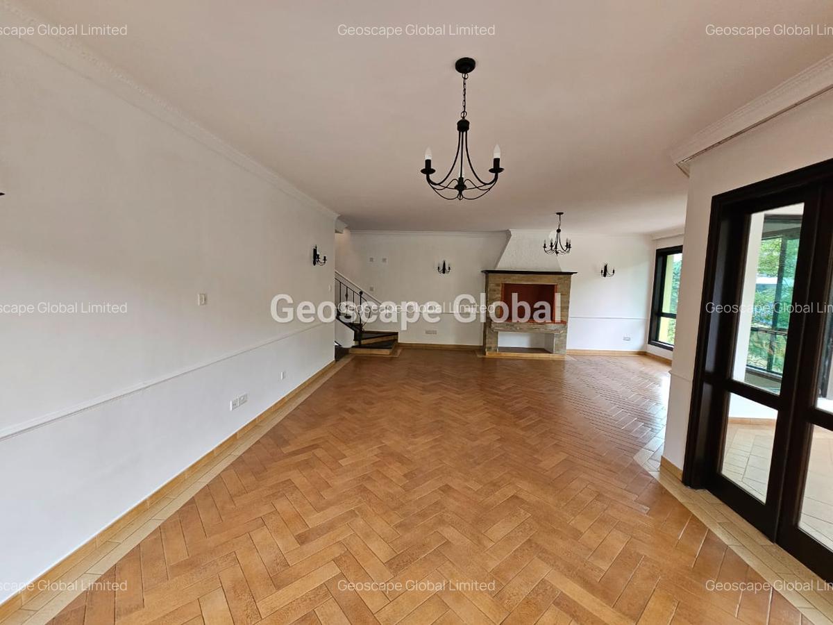4 Bed Townhouse with En Suite in Kitisuru - 13