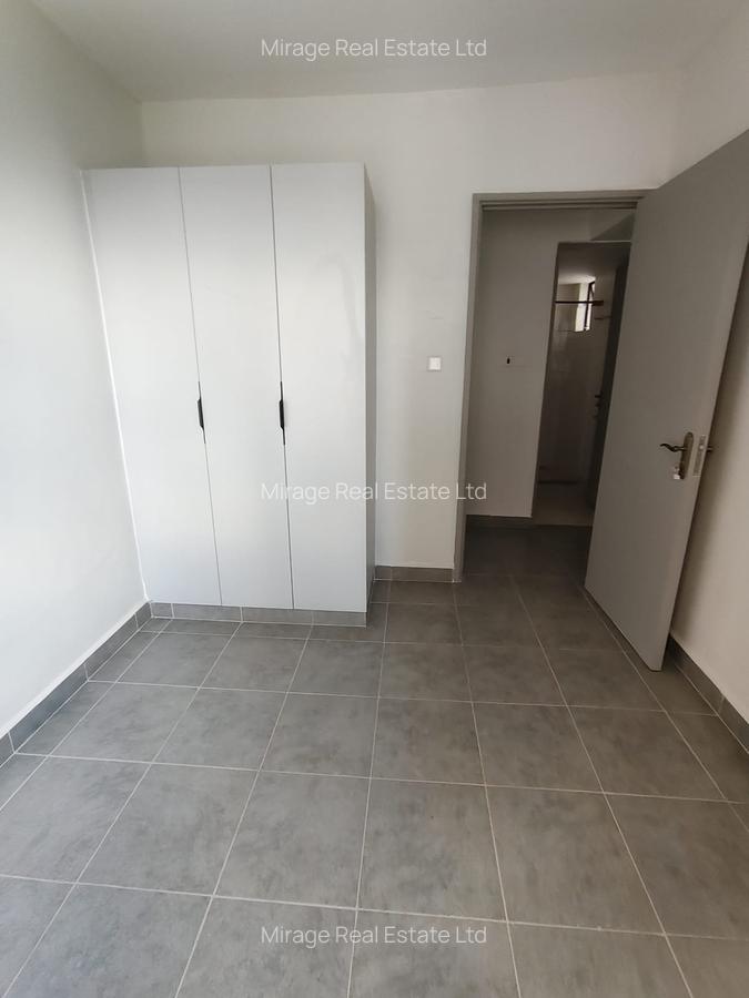 2 Bed Apartment with Swimming Pool in Garden Estate - 5