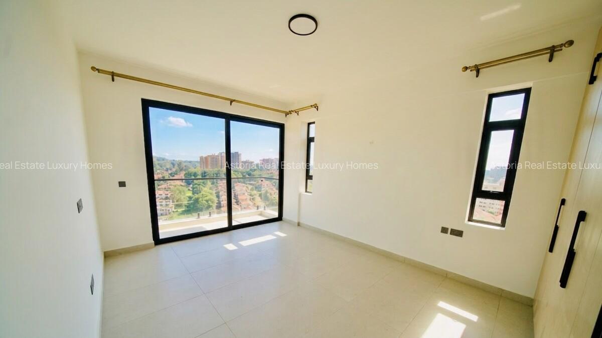 3 Bed Apartment with En Suite at 2026-380 3 Bed - 1
