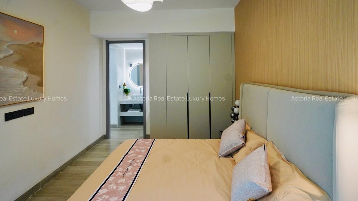 2 Bed Apartment with En Suite at 2026-262 - 8