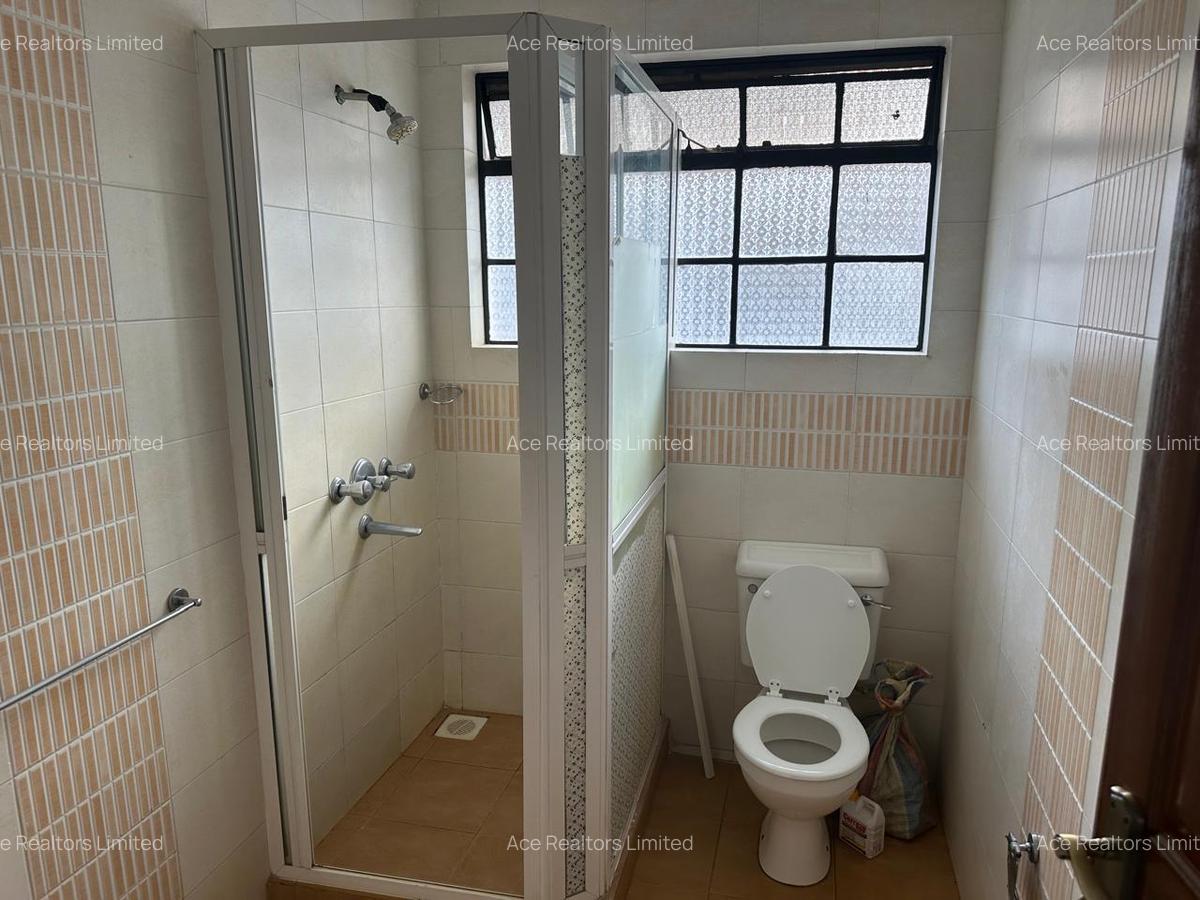 3 Bed Apartment with En Suite at Argwings Kodhek Road - 12