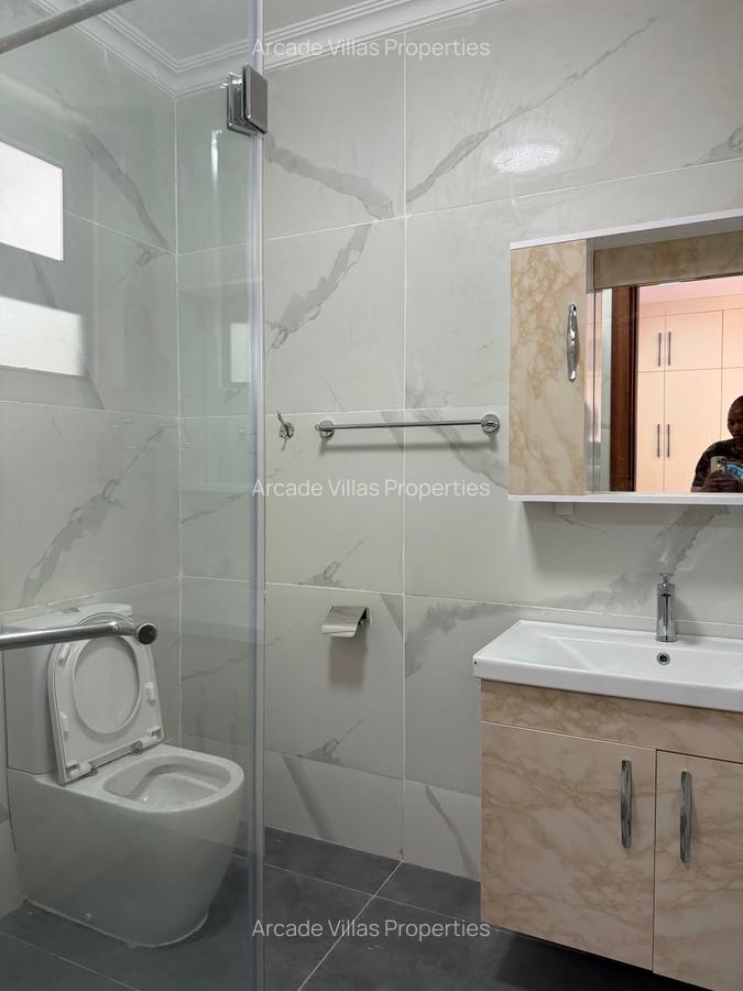 5 Bed Apartment with En Suite in Kilimani - 19