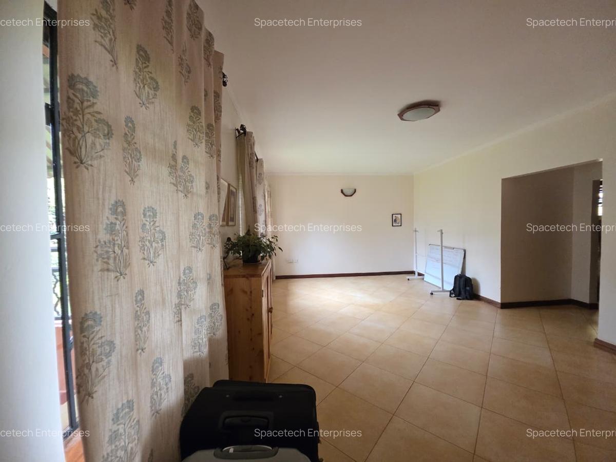 4 Bed House with Staff Quarters in Kitisuru - 17