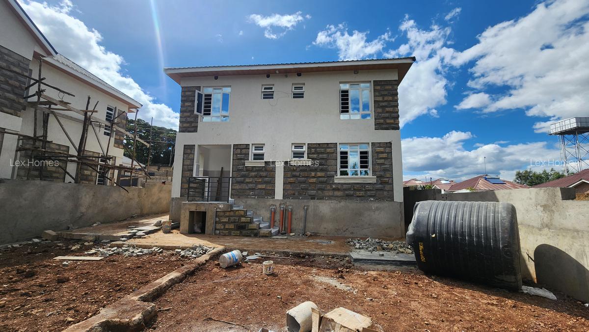 4 Bed House with En Suite at Forest Line Road - 20