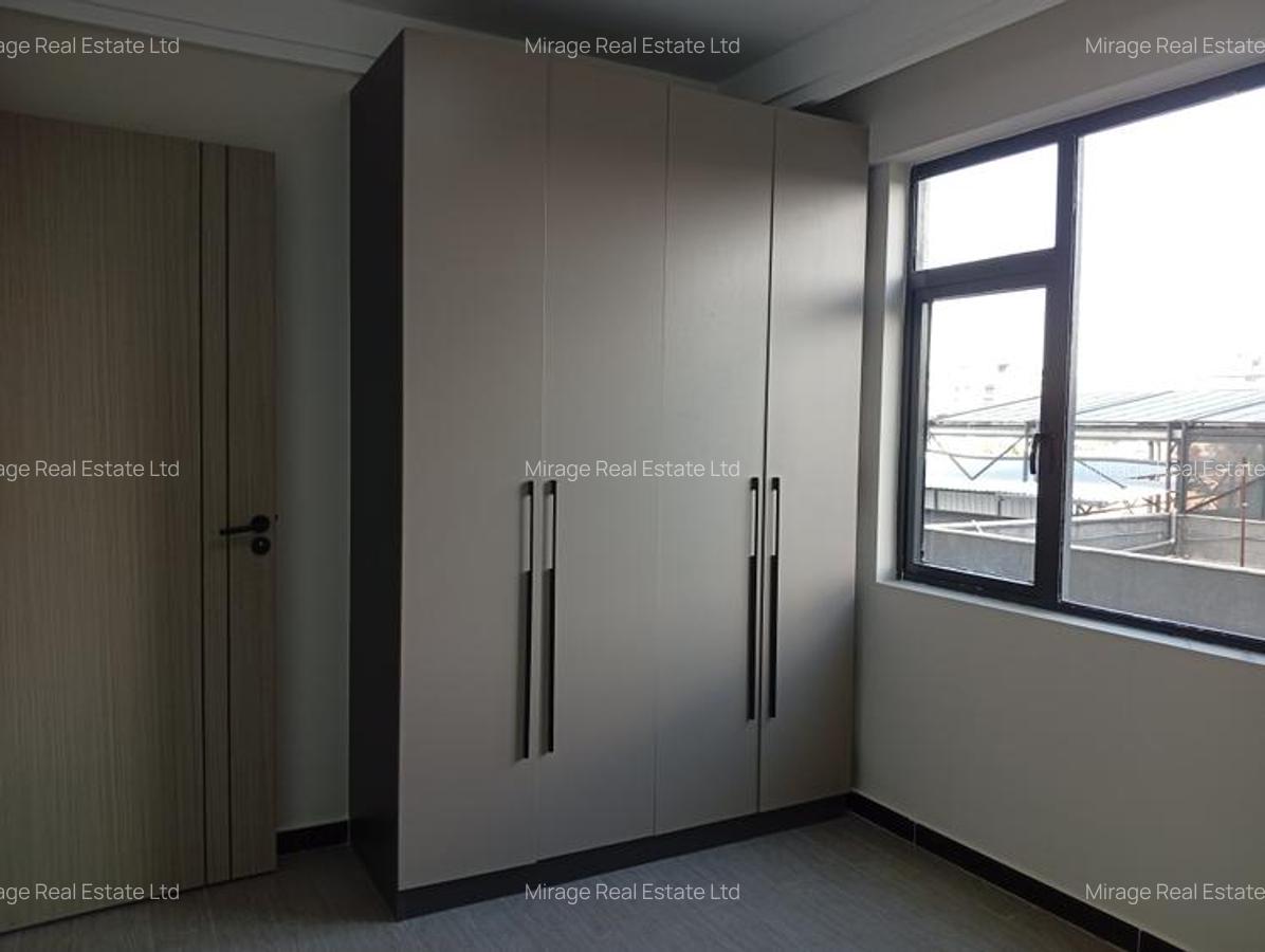 2 Bed Apartment with Gym in Kilimani - 3
