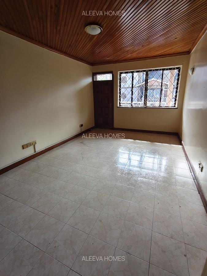 4 Bed Villa with En Suite in Kileleshwa - 9