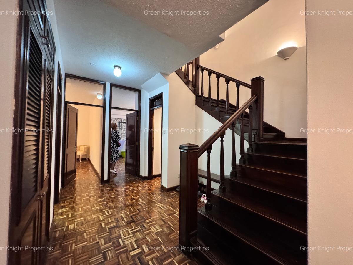 Serviced 3 Bed Apartment with En Suite in Westlands Area - 5