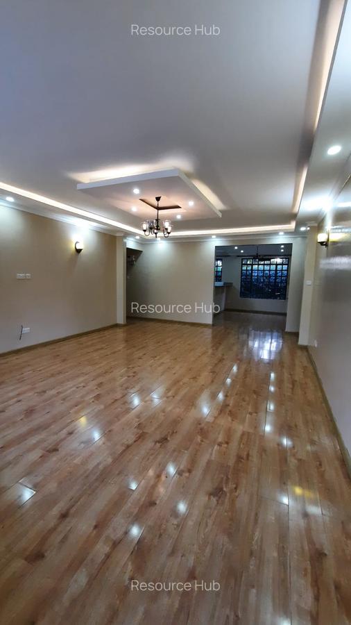 3 Bed House with En Suite at Bomas Area - 6