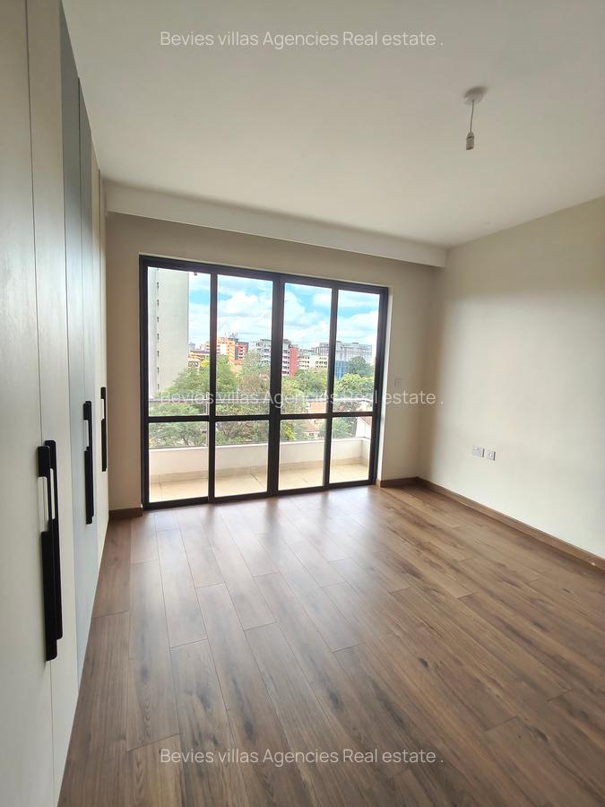 3 Bed Apartment with En Suite at Westlands - 6