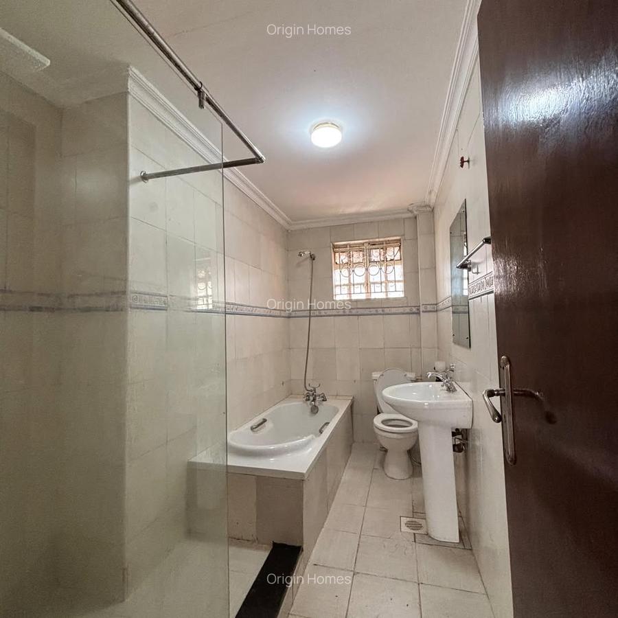 4 Bed Townhouse with En Suite at Kileleshwa - 18