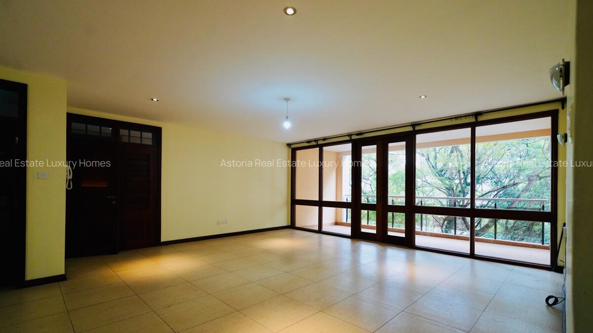 3 Bed Apartment with En Suite at 2026-536 3 Bed - 2