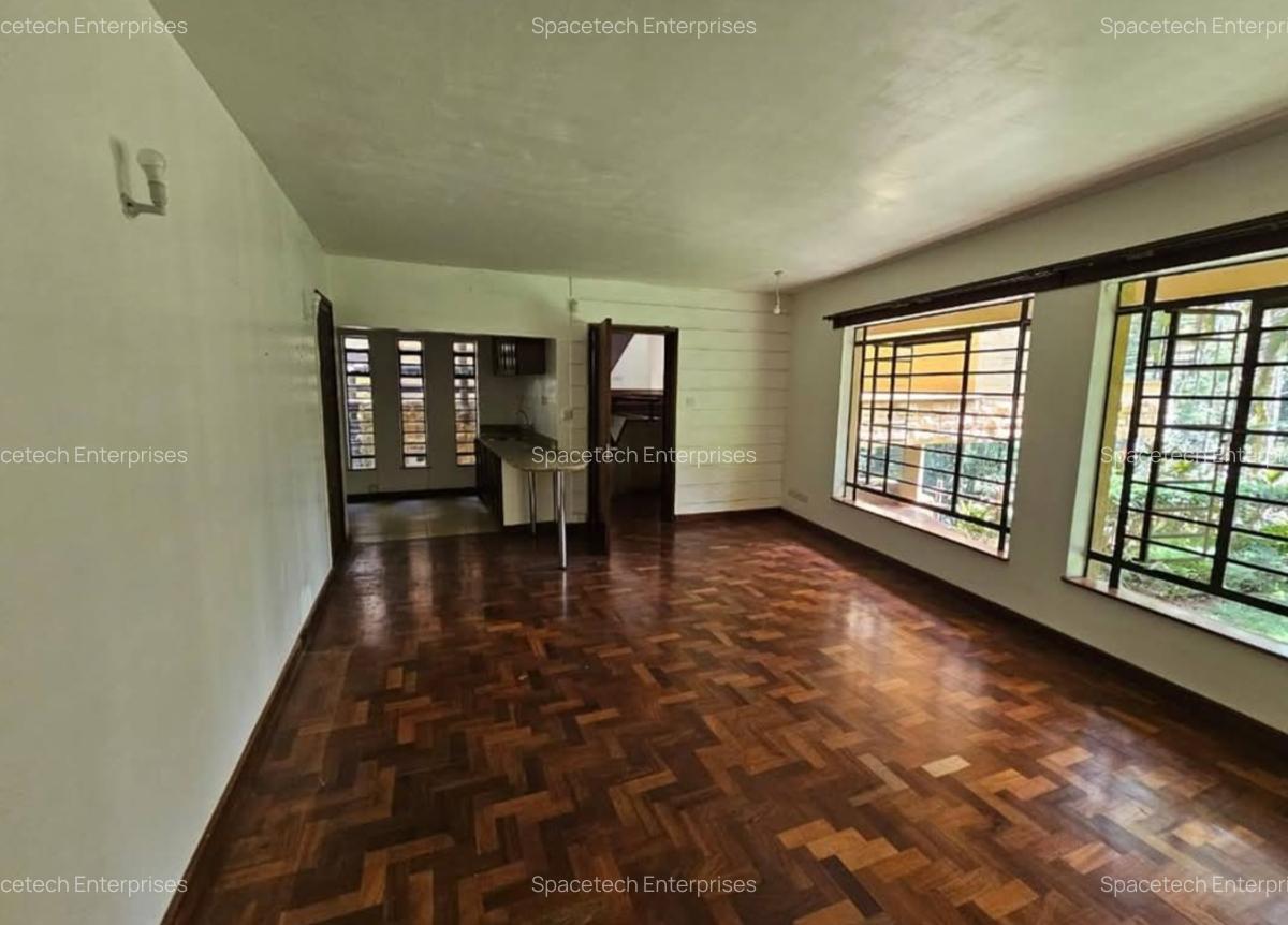5 Bed Townhouse with En Suite in Kitisuru - 12