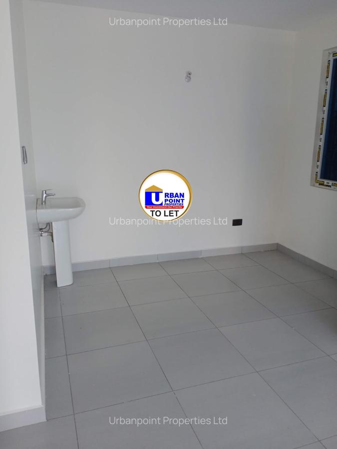 3 Bed Apartment with En Suite in Nyali Area - 5