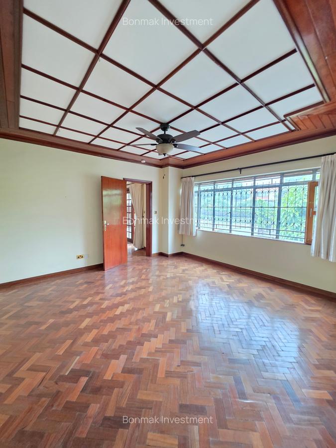 5 Bed House with En Suite at Old Runda. - 10