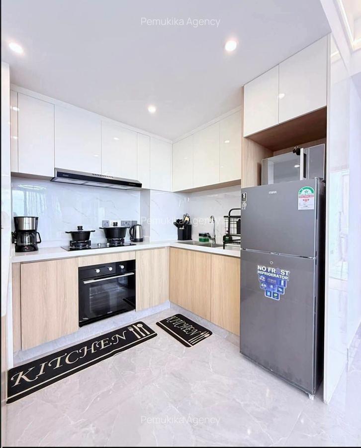 Serviced 2 Bed Apartment with En Suite in Kilimani - 3