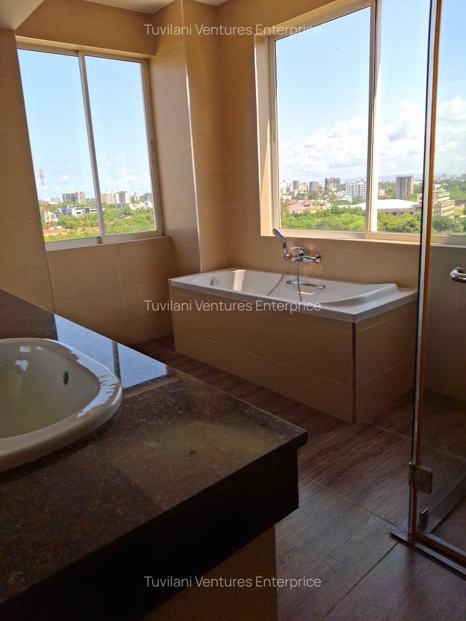 Serviced 3 Bed Apartment with En Suite at Nyali Mombasa - 8