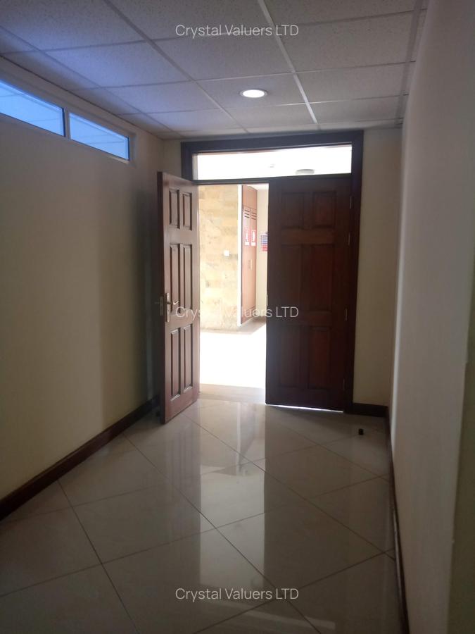 633 ft² Office with Service Charge Included at Kcdf House - 6