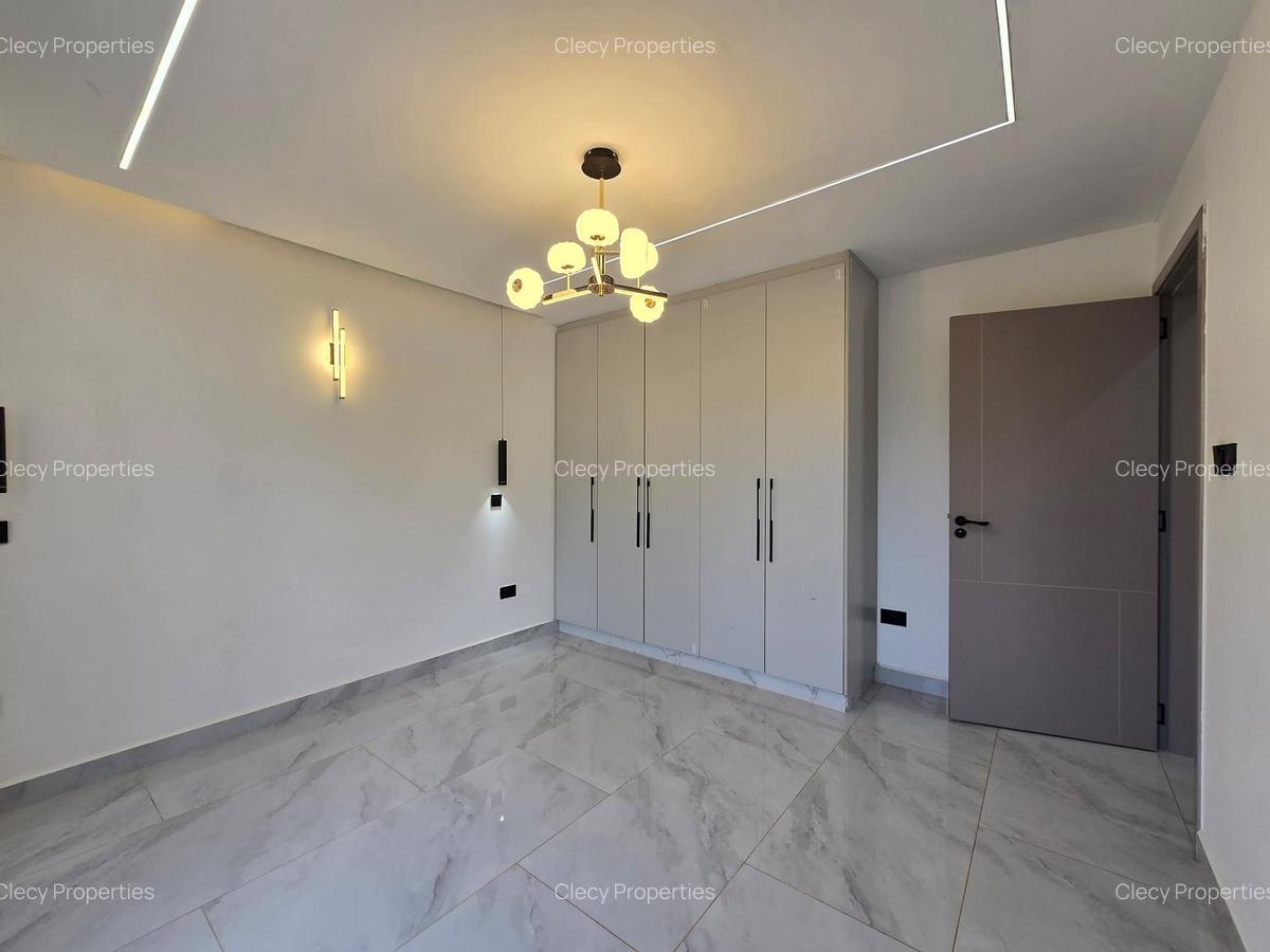 4 Bed House with En Suite at Mang'U - 10