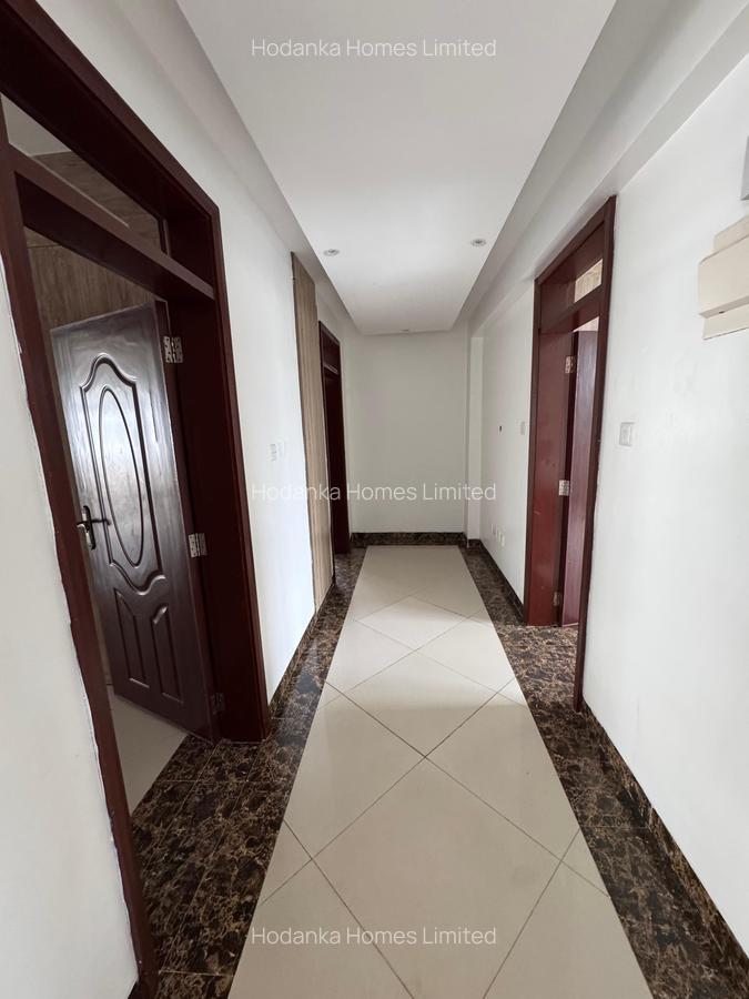 3 Bed Apartment with En Suite in Lavington - 14