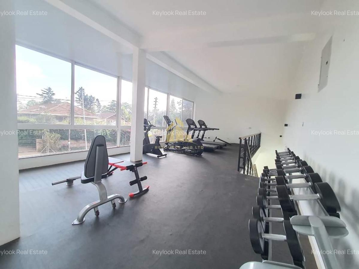 4 Bed Townhouse with En Suite at Lavington - 4