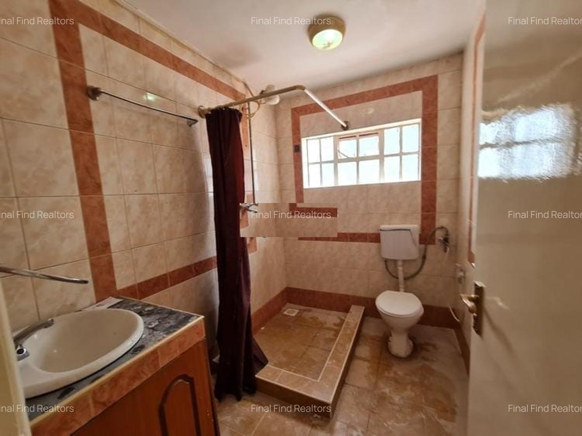 5 Bed Townhouse with En Suite in Westlands Area - 10