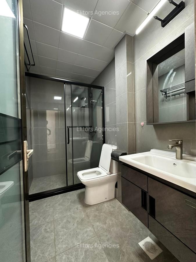 2 Bed Apartment with En Suite at Riverside Drive - 11
