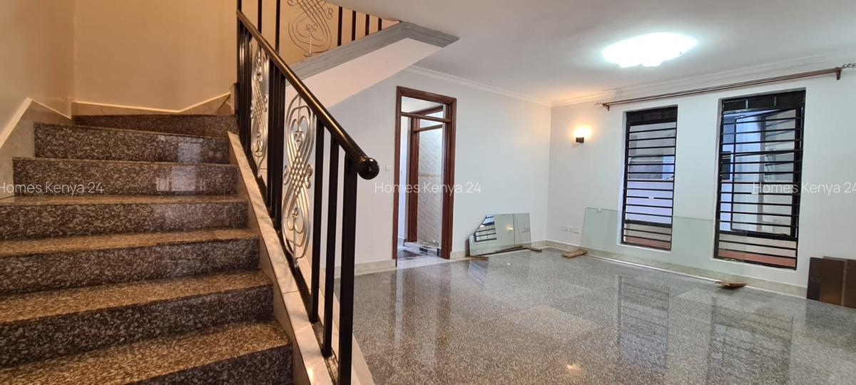 4 Bed Townhouse in Muchatha - 13