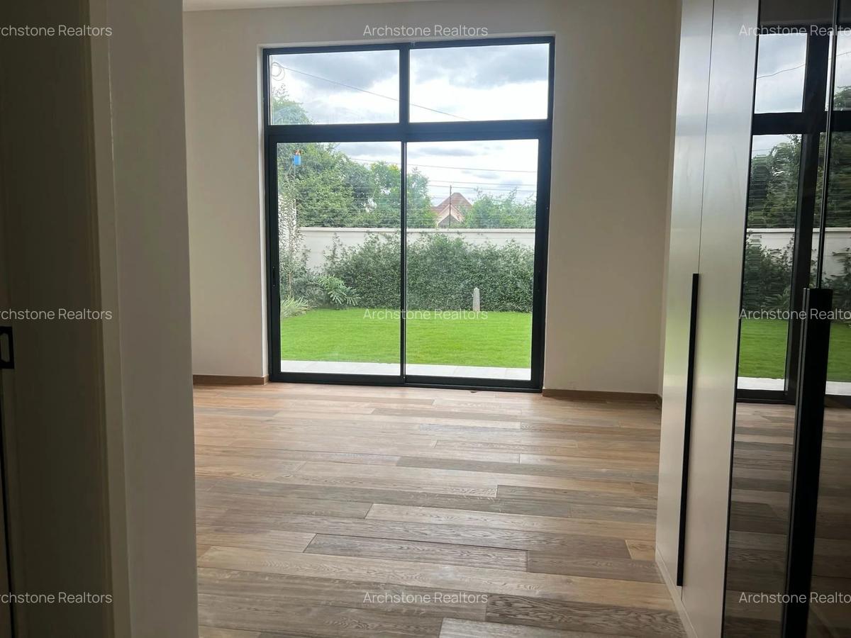 3 Bed Townhouse with En Suite in Runda - 6