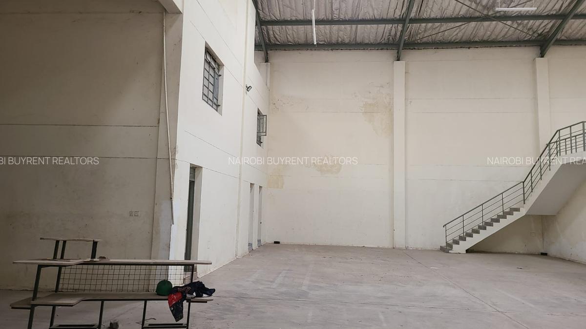 50,000 ft² Warehouse with Fibre Internet in Industrial Area - 7