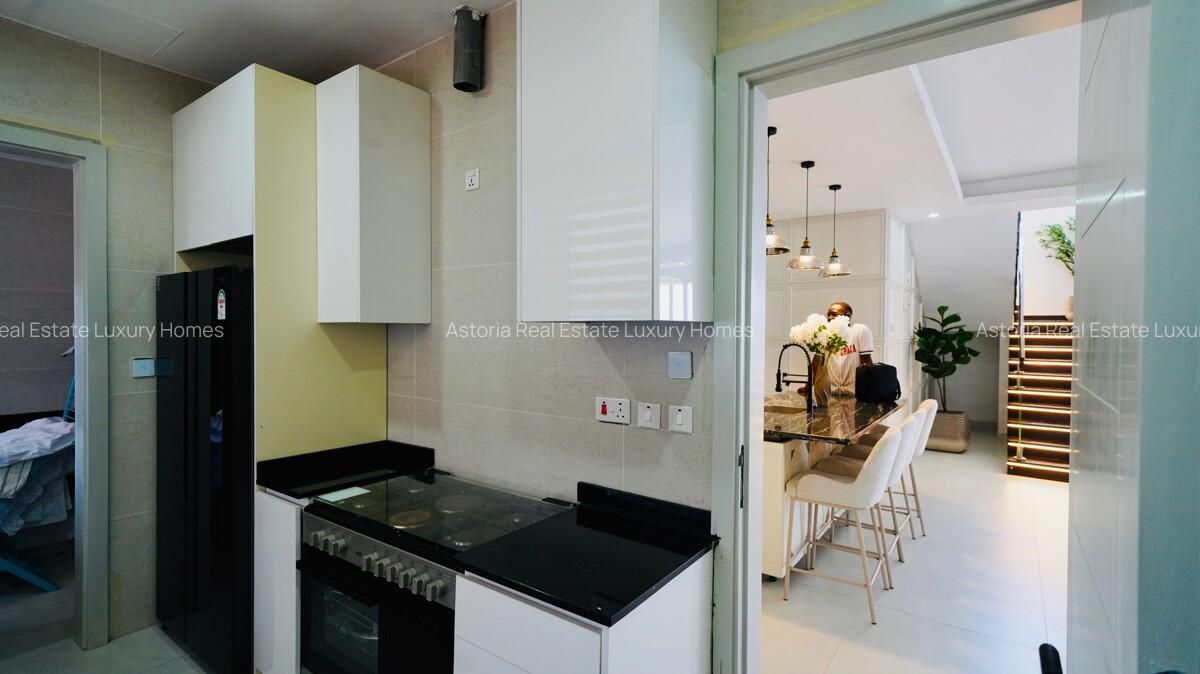 4 Bed Apartment with En Suite at 2026-510 4 B Rent - 8