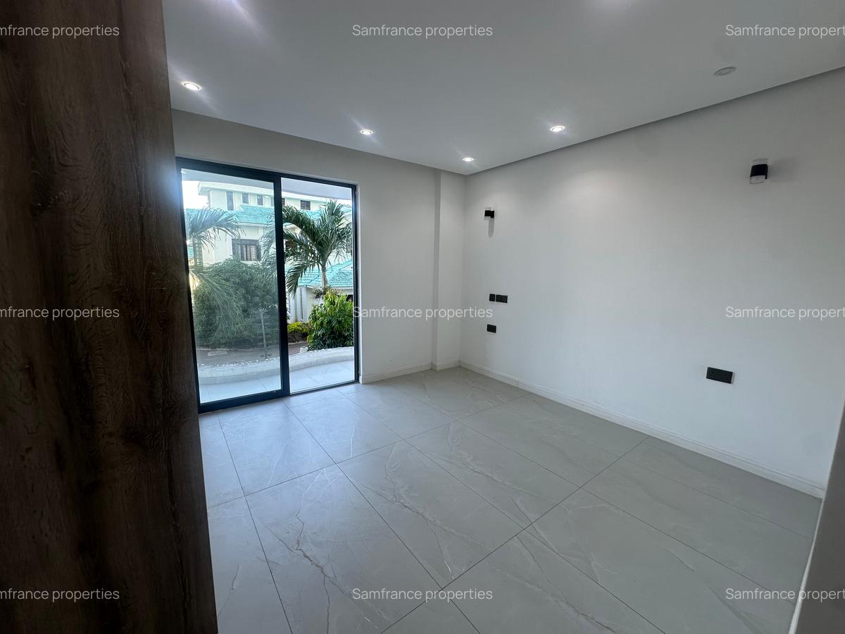 3 Bed Apartment with Swimming Pool at Customs Road - 5