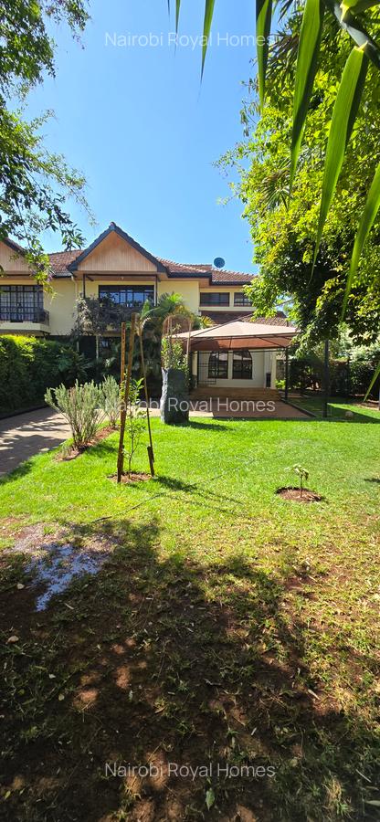 4 Bed Townhouse with En Suite at Lavington Green - 4